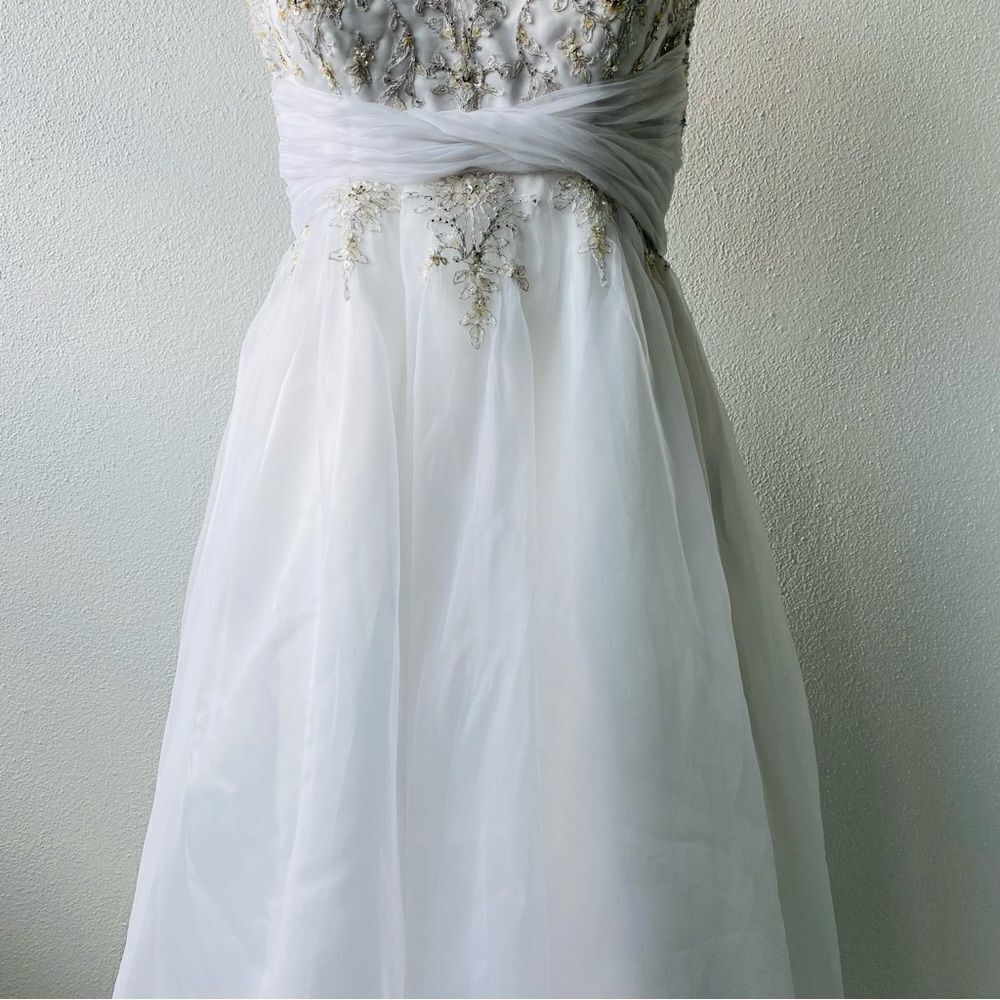 Alfred Angelo Sapphire White Tea Length Dress - Picture 7 of 16